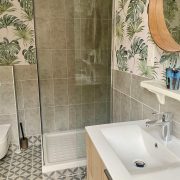 Gite Masevaux orchidée salle de bain